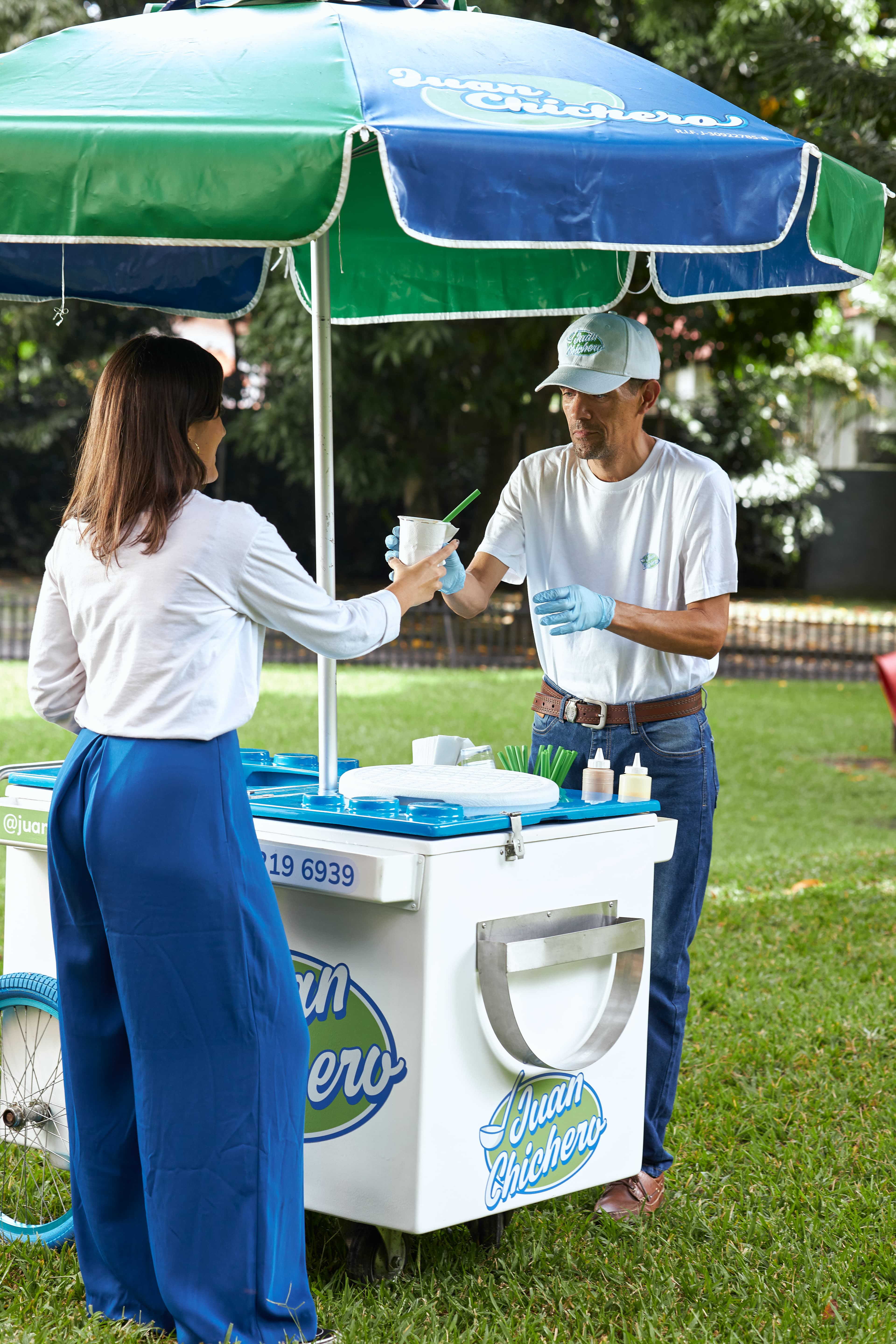 Carrito de chicha Juan Chichero en evento